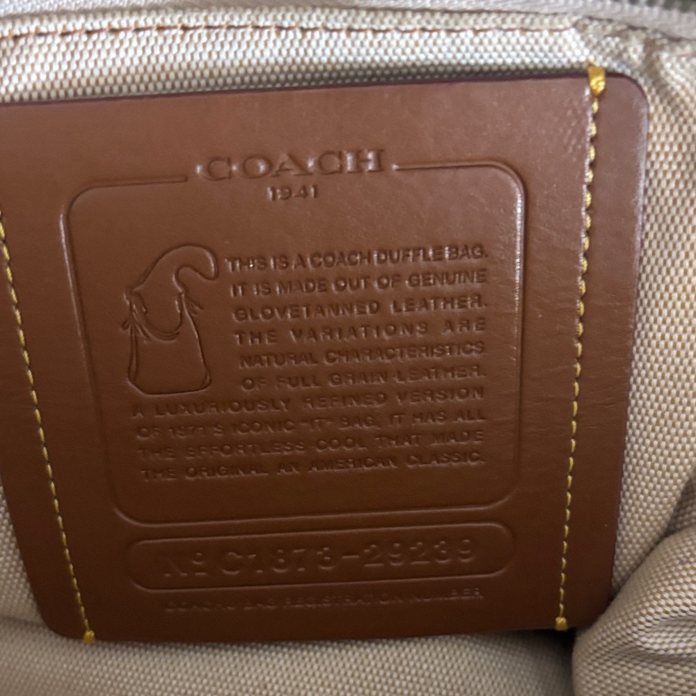 Coach Special Edition Leather Hobo Shoulder Bag in Cream with Riveted Strap - Picture 6 of 10